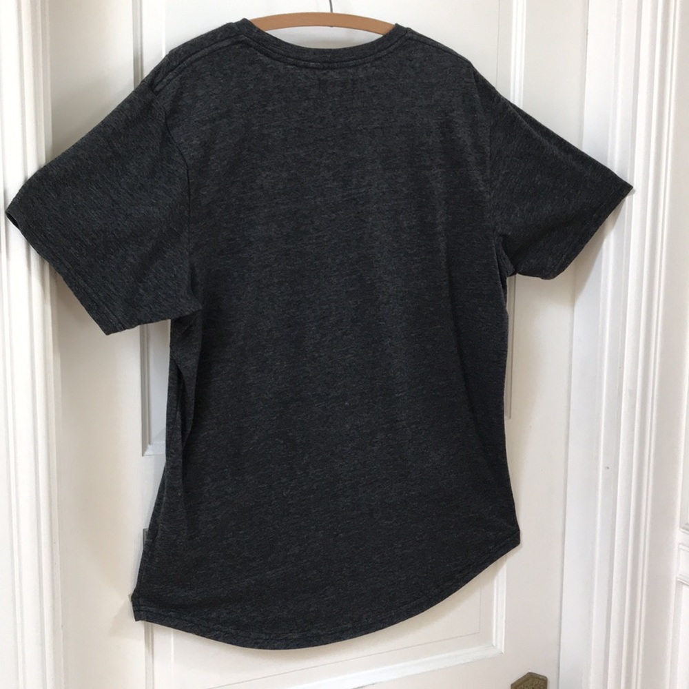 Goodlife grey tee Size XL excellent condition marked grey black and more grey - Picture 7 of 9